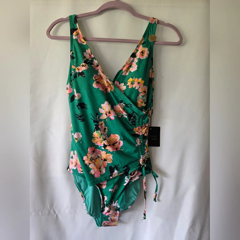 Nip Tuck Swim Green Floral Swimsuit - Picture 1 of 4